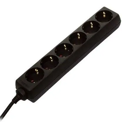 Ne maradj le Elosztó 6-os, 1.4m, 3x1.5, fekete; 250V 7125H